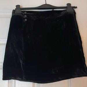 Bcbgmaxzaria skirt xs